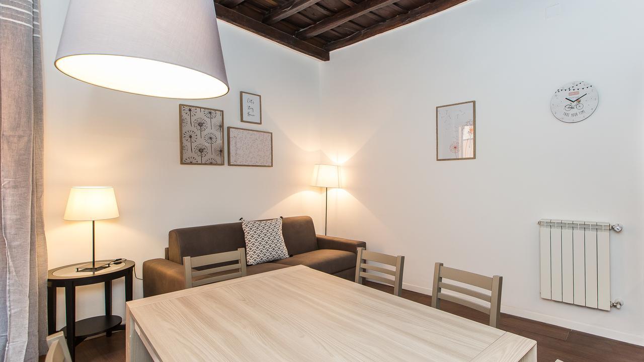 Rental In Rome Pelliccia エクステリア 写真